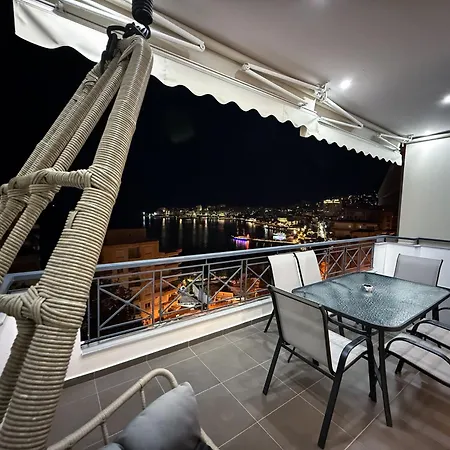Apartament Azure Serenity 11 *