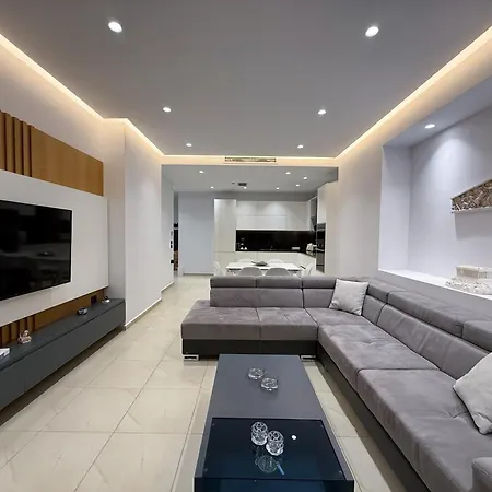 Azure Serenity 11 Apartament *