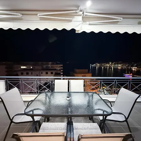 Azure Serenity 11 Apartament *