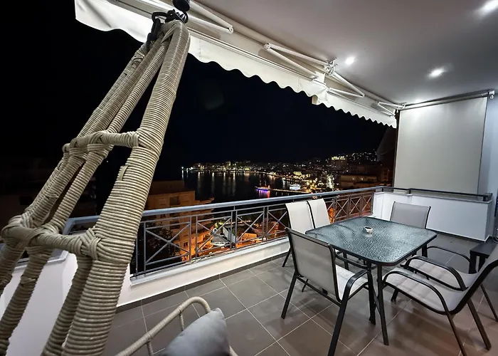 Apartament Azure Serenity 11 *