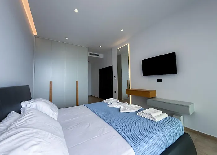 Azure Serenity 11 * Saranda